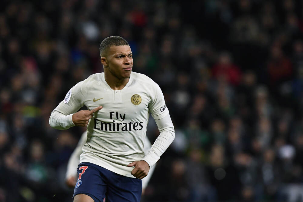 市场驱动逻辑转向业绩验证 机构建议均衡布局